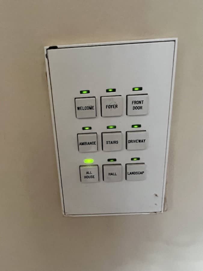 Light switch zone control plate