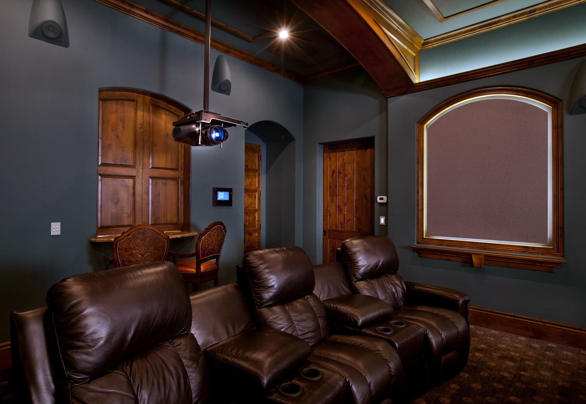 Daisy Orlando Home Theater 28